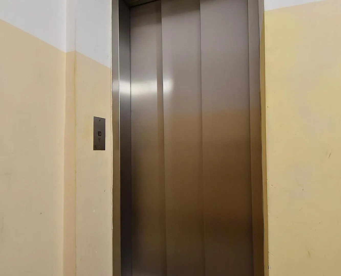 Warsaw City View Apartment - 63M2, Top Location, Workspace - By Rentujemy