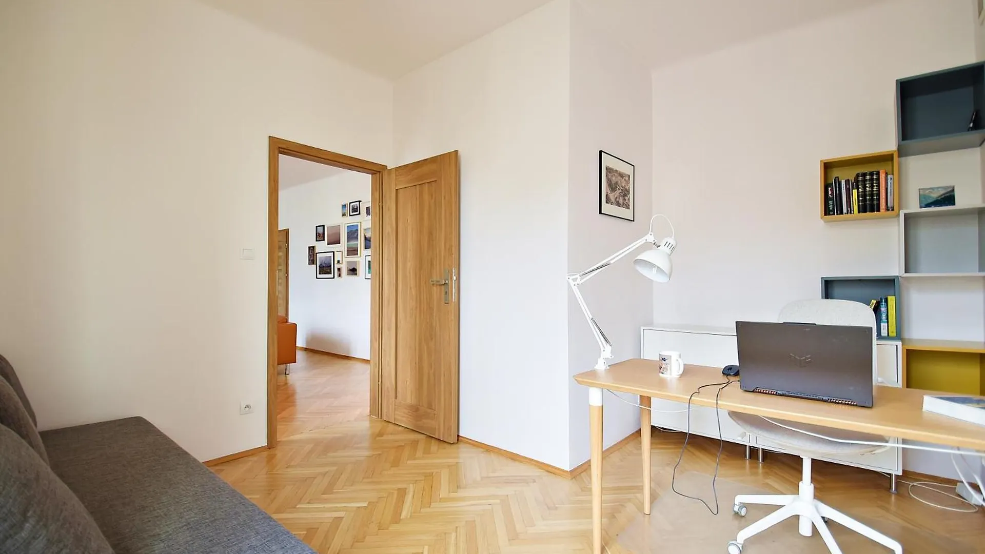 Warsaw City View Apartment - 63M2, Top Location, Workspace - By Rentujemy