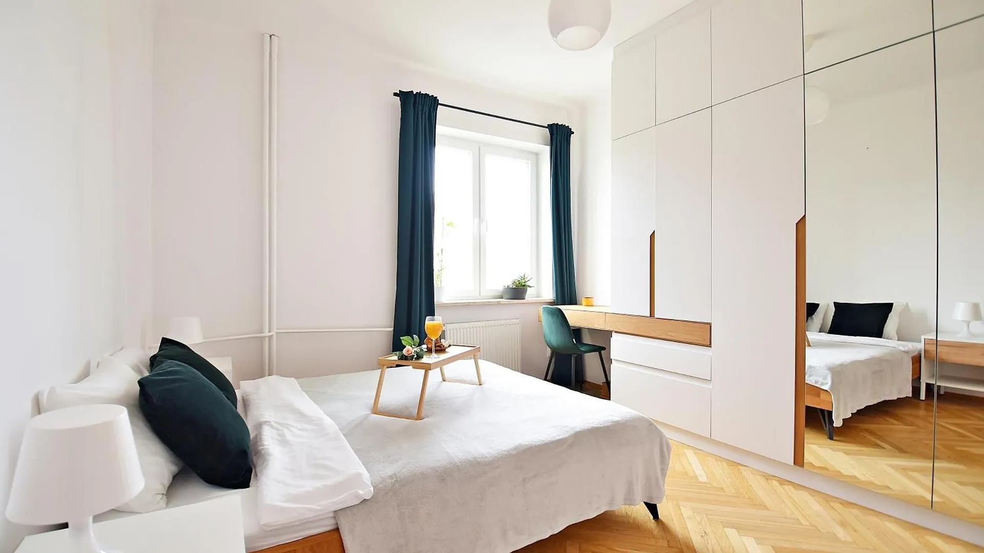 Warsaw City View Apartment - 63M2, Top Location, Workspace - By Rentujemy