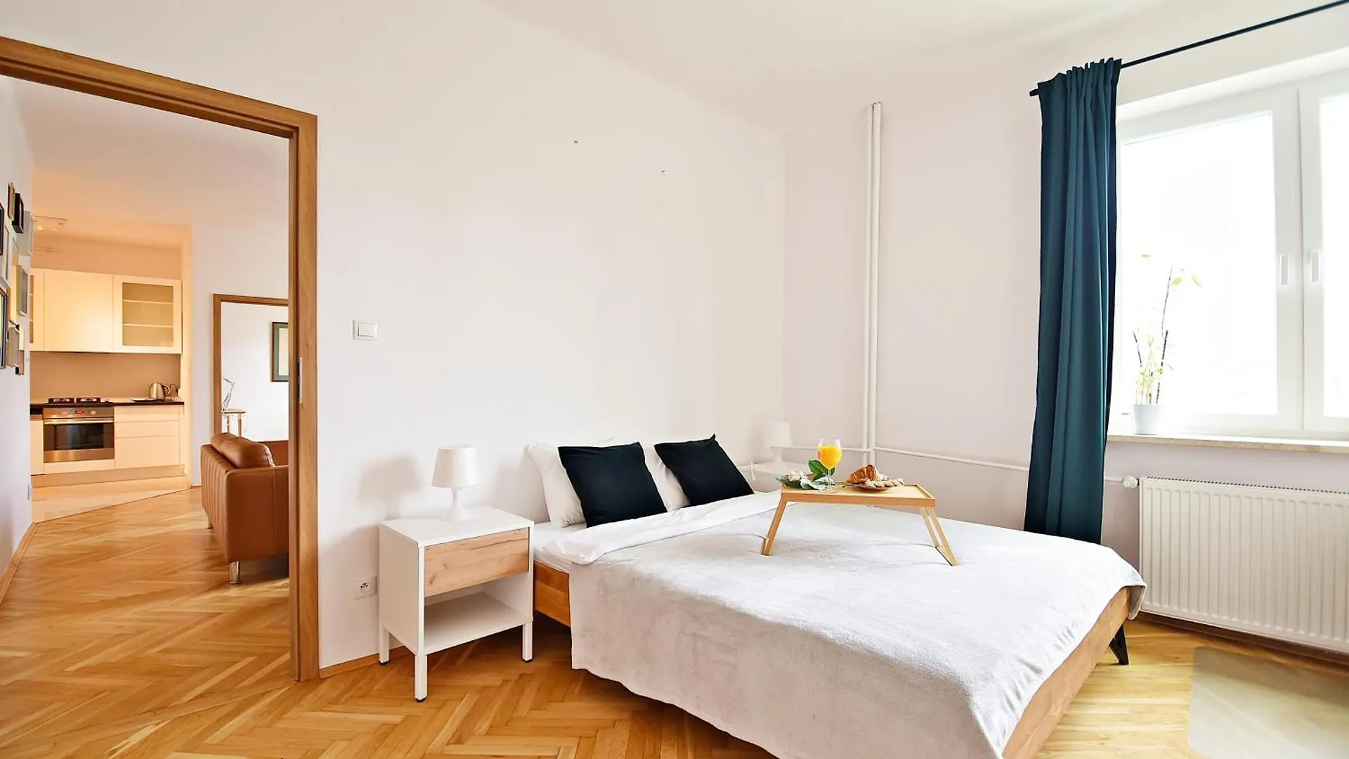 Warsaw City View Apartment - 63M2, Top Location, Workspace - By Rentujemy