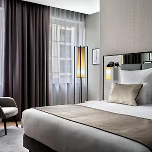 4* Hotel Leonardo Royal